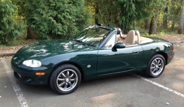 JOHN's 2001 British Racing Green SE